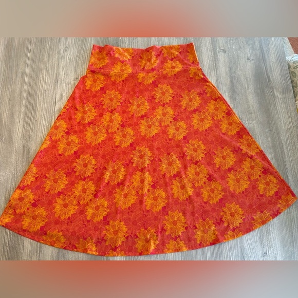 LuLaroe Azure A Line Knee Length 2XL Plus Size Skirt Vibrant Orange Floral EUC. - Picture 3 of 6